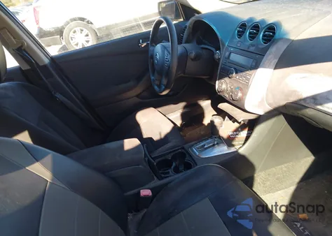 2011 Nissan Altima 2.5 S z USA, uszkodzony, nr VIN 1N4AL2AP2BN512230